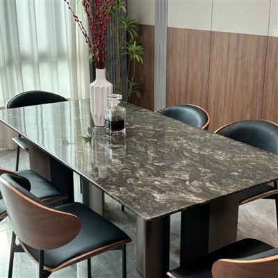Meja Makan Berlian Platinum